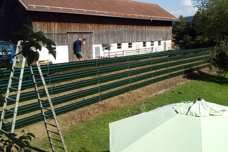 Naturawall Die Begrunbare Larmschutzwand Landkreis Traunstein
